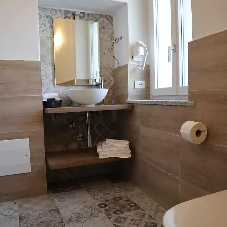 La Bolgora Guesthouse Novara Habitación foto